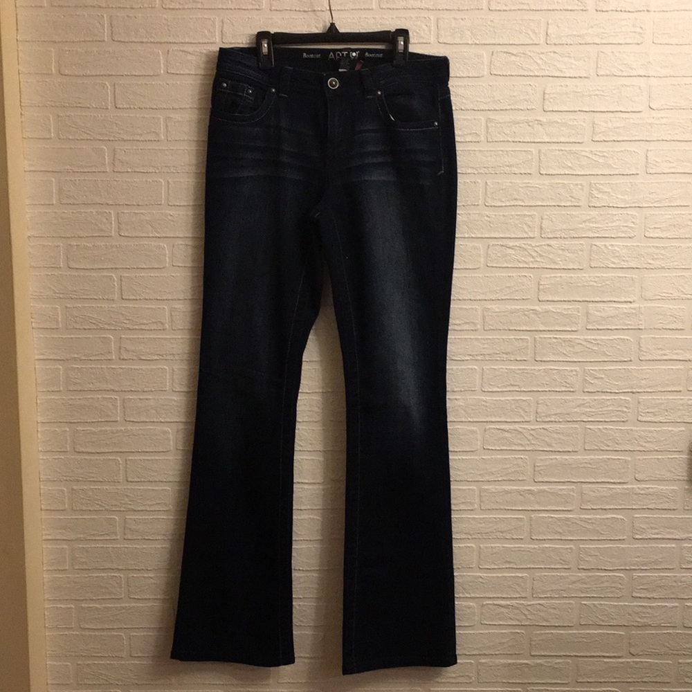 Jeans.